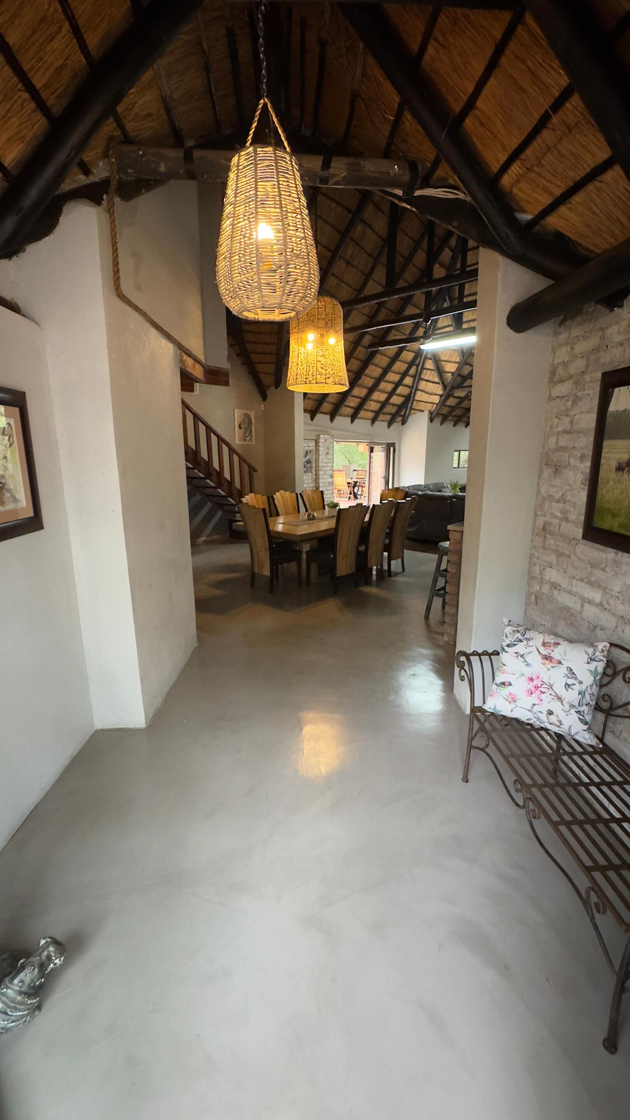 Singwe Private Safari Lodge