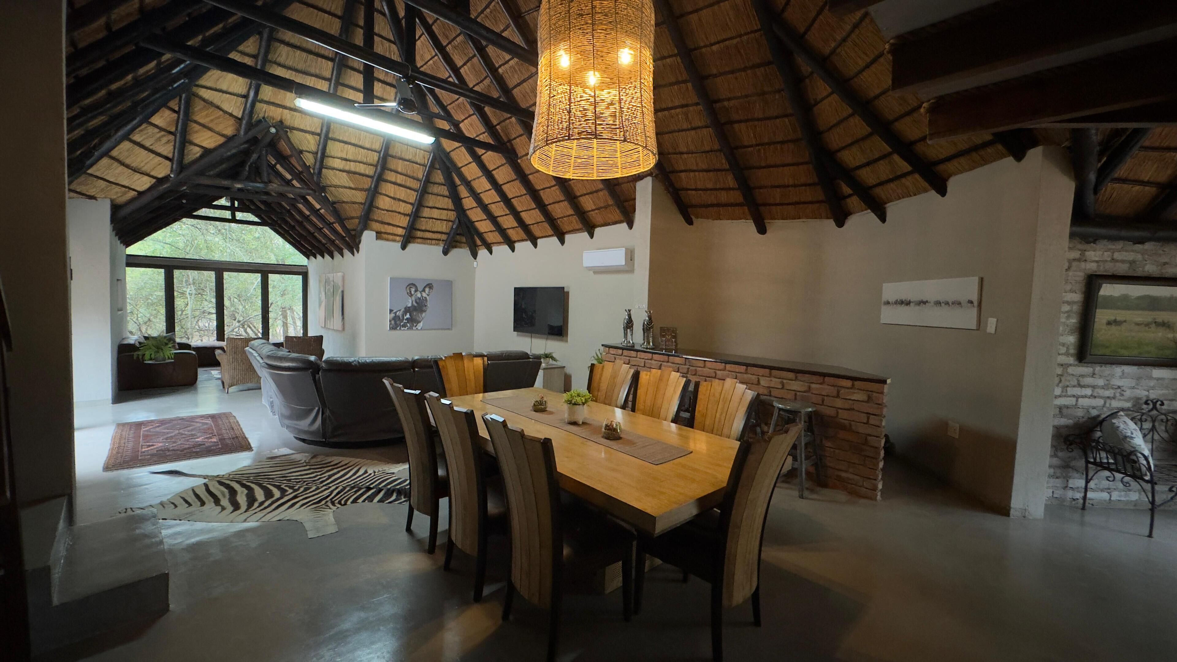 Singwe Private Safari Lodge