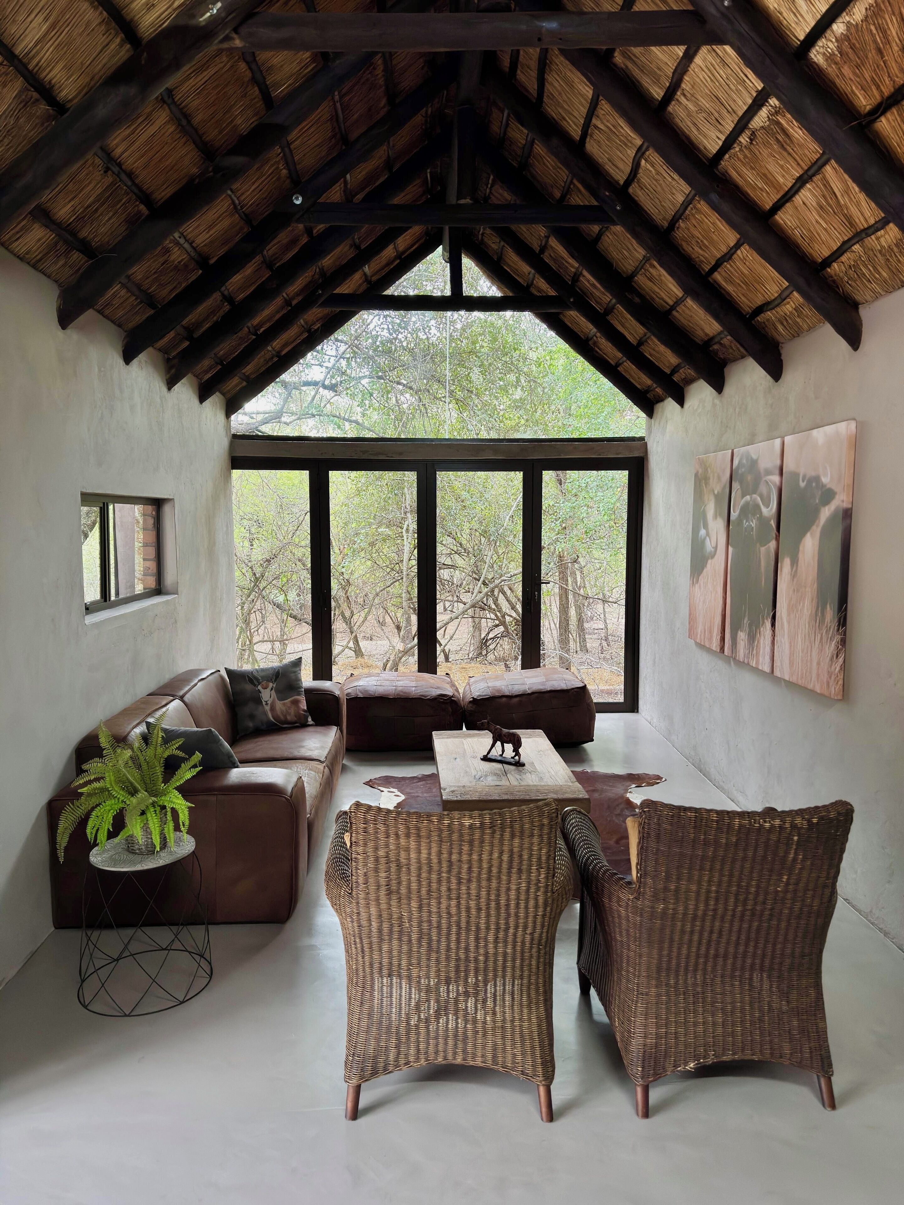 Singwe Private Safari Lodge