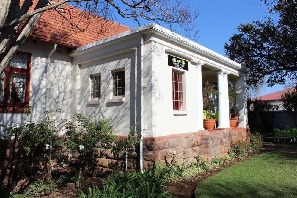 Oregon Place Guest House