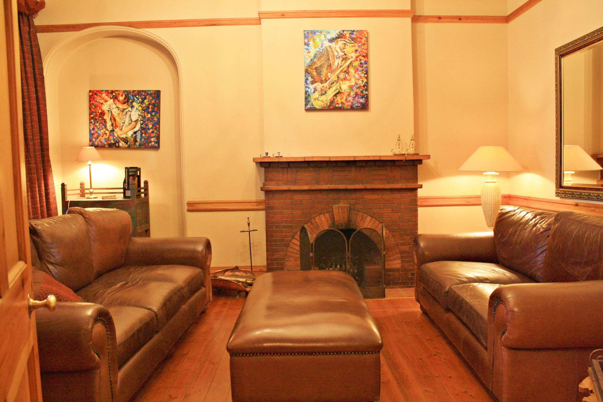 Oregon Place Guest House