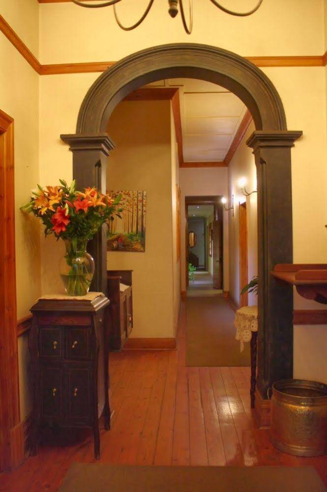 Oregon Place Guest House