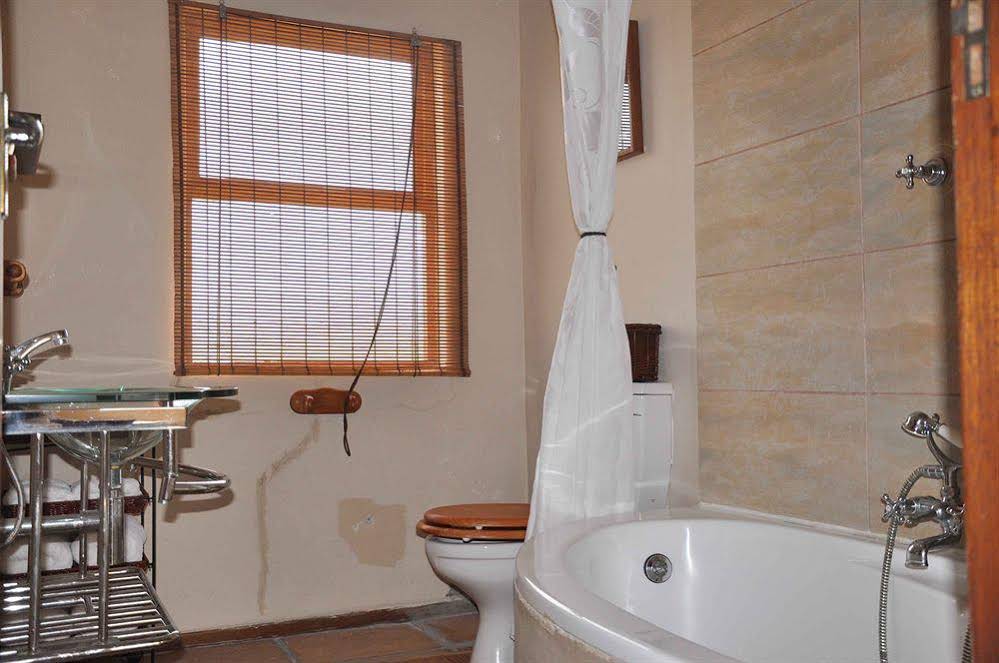 African Game Lodge