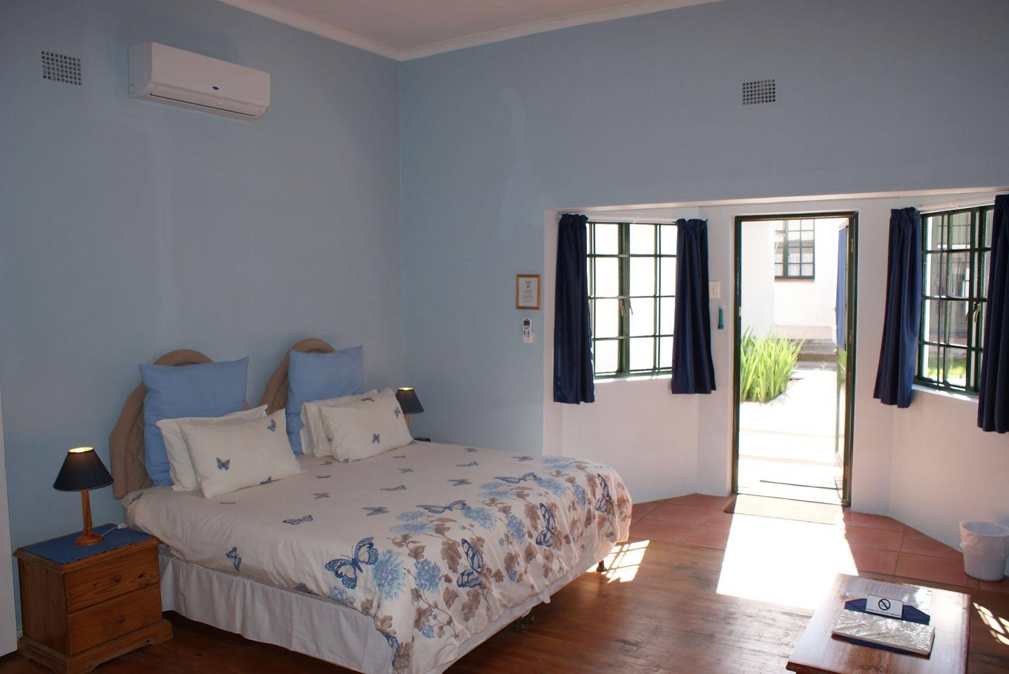 Koo Karoo Guest Lodge and Self Catering