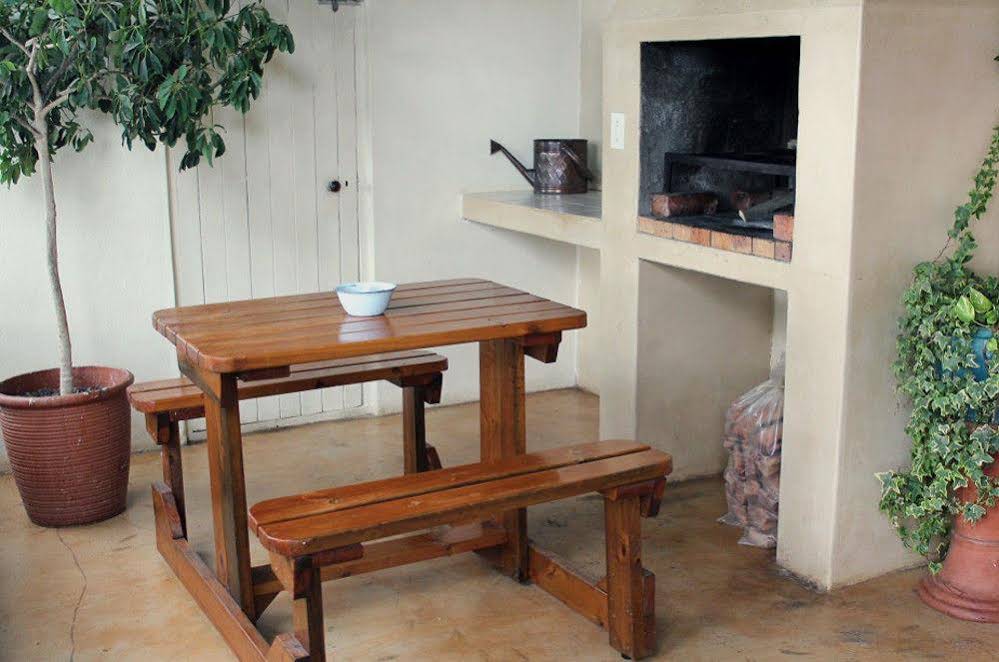 Langdam in Koo Guest Farm