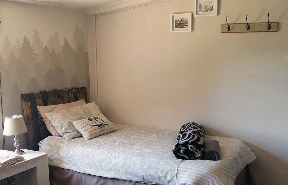 Langdam in Koo Guest Farm