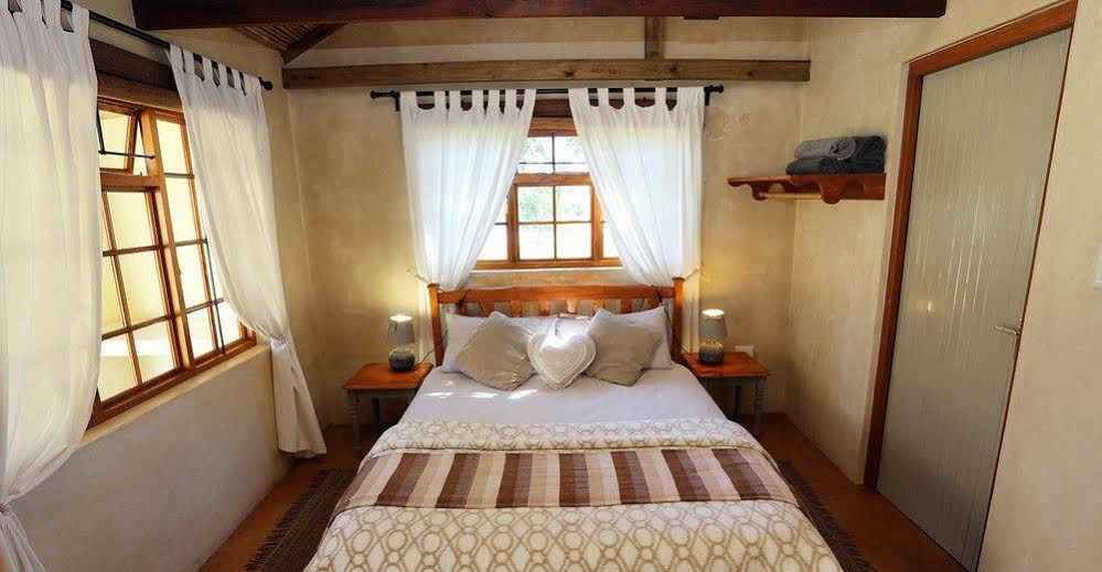 Langdam in Koo Guest Farm