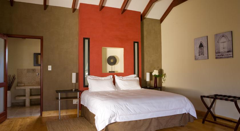 Mimosa Lodge