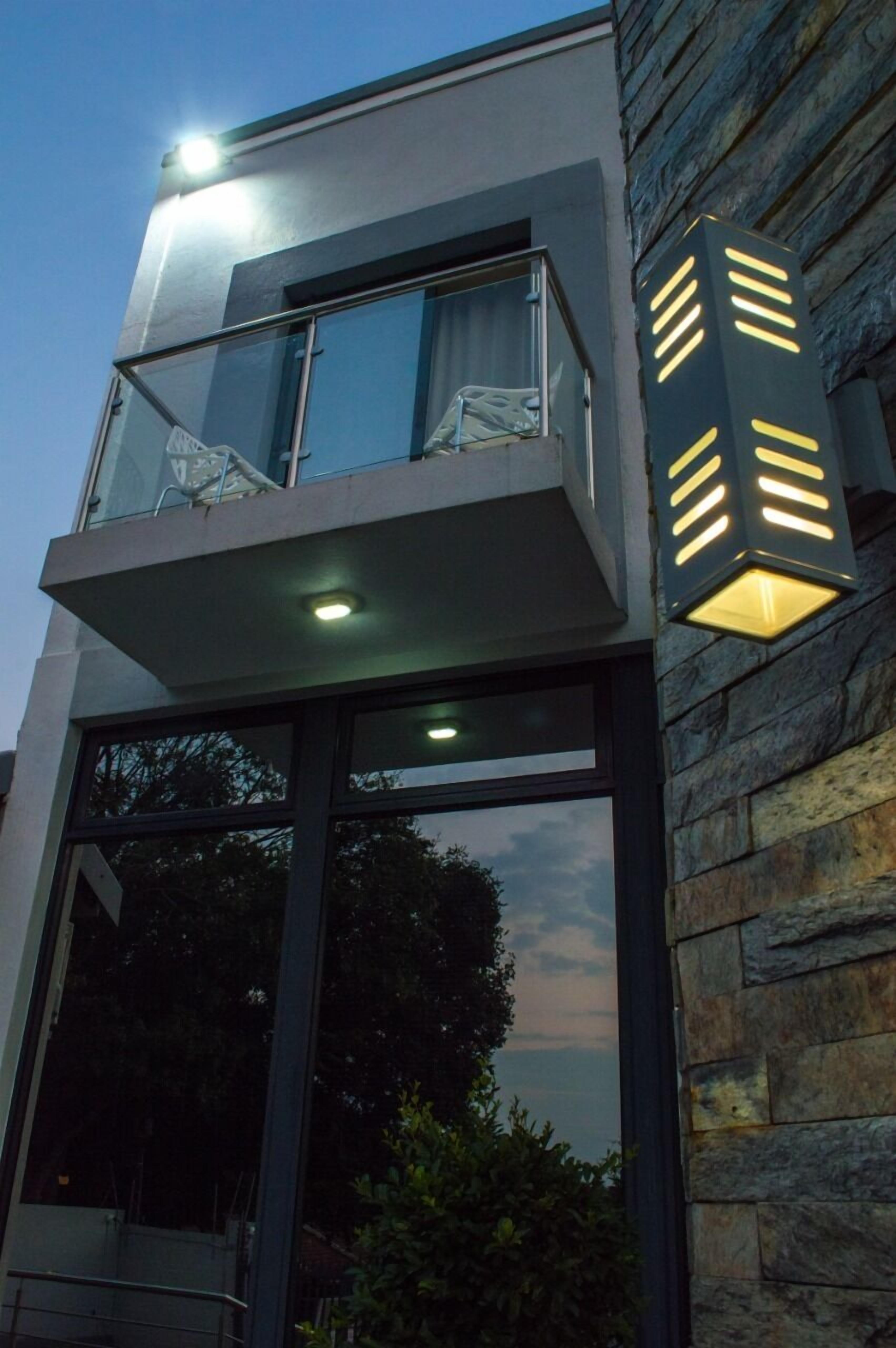Aqua Stone Guest House