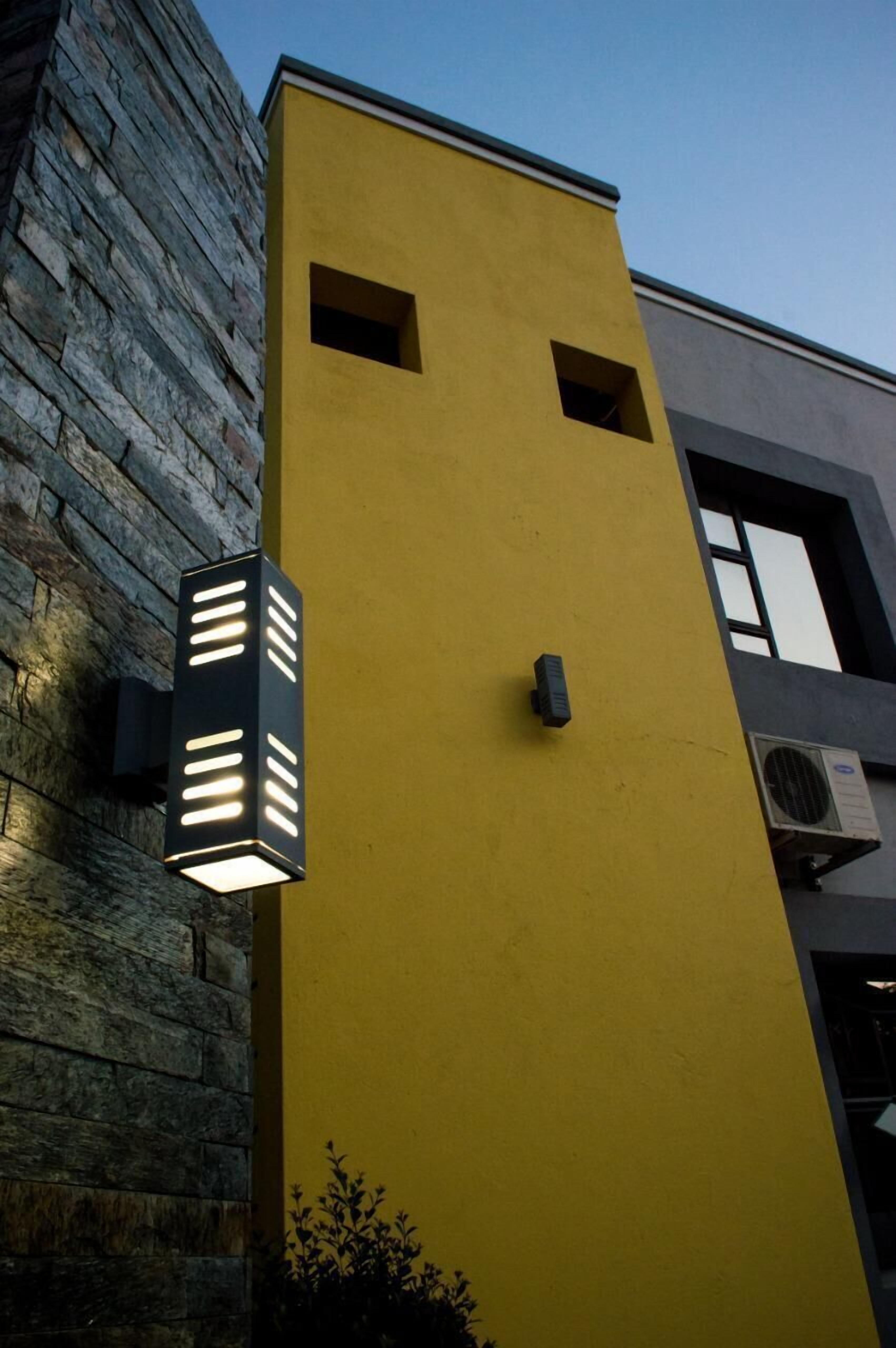 Aqua Stone Guest House