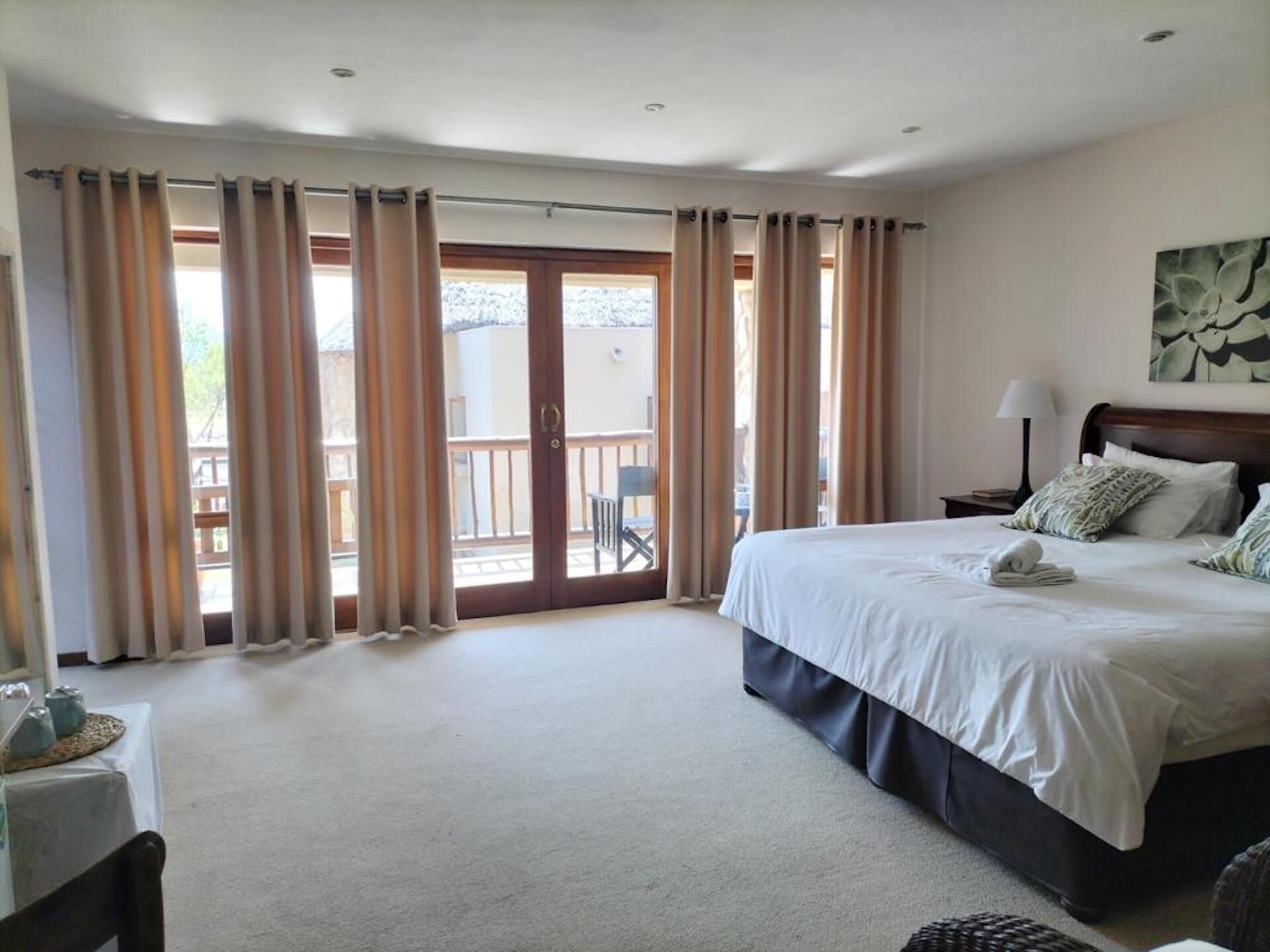 7th Hole Golf Lodge