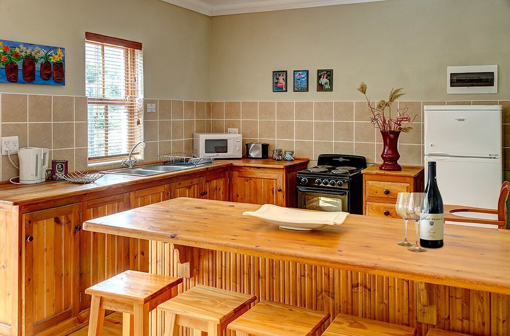 Berluda Farmhouse & Cottages