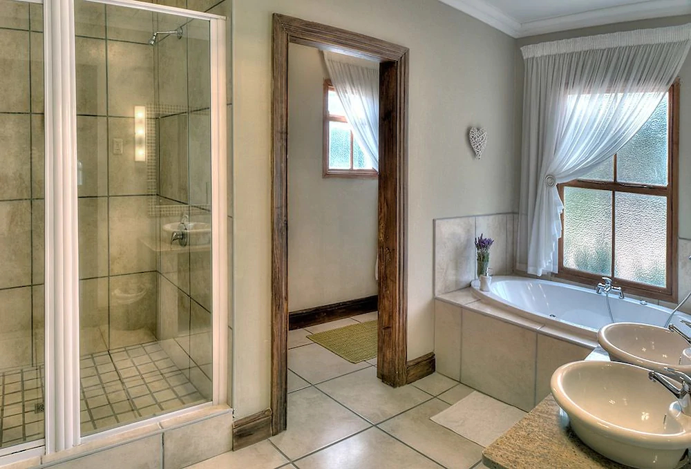 Berluda Farmhouse & Cottages