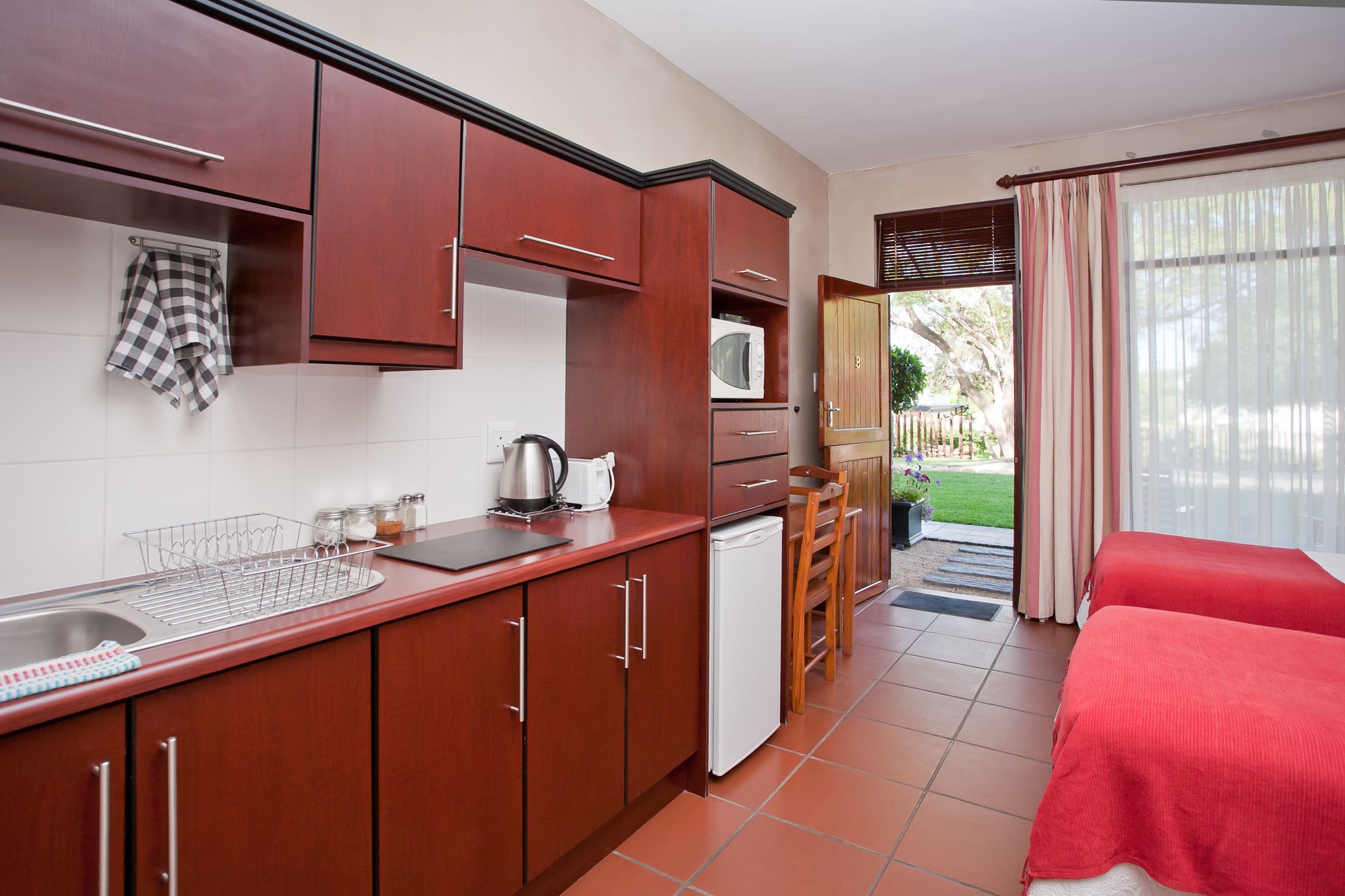 Miles B&B Guest House
