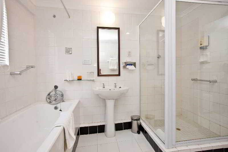Queens Hotel By Bon Hotels