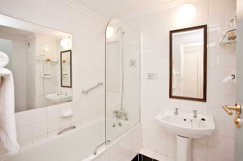 Queens Hotel By Bon Hotels