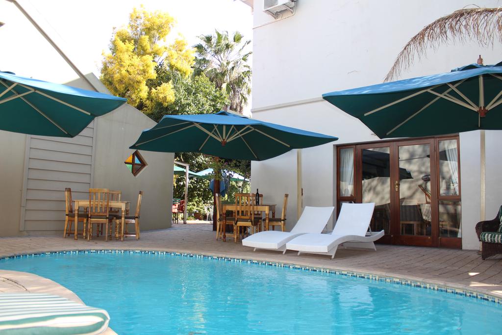 Turnberry Boutique Hotel