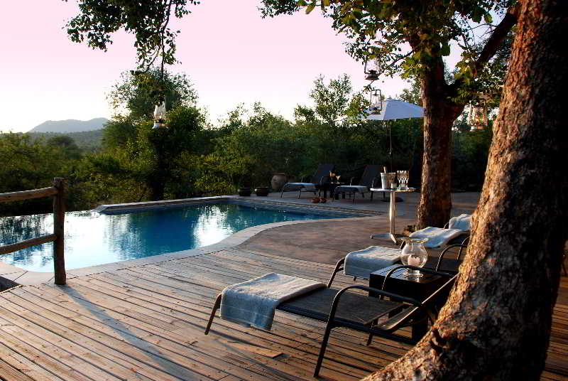 Mbizi Bush Lodge