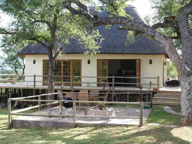 Mbizi Bush Lodge