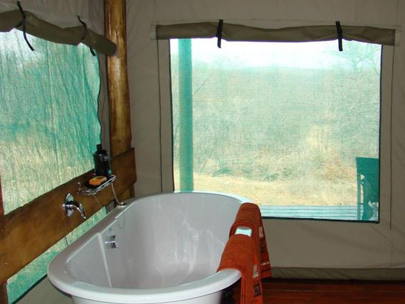 Muweti Bush Lodge