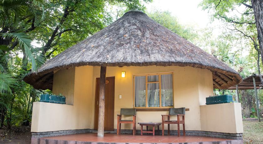 Sefapane Lodge & Safaris