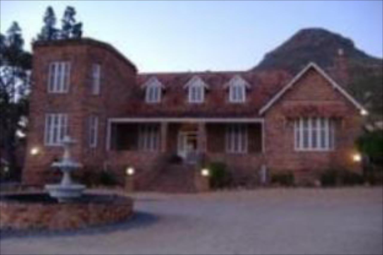 Dunn's Castle Guesthouse & Conference Centre