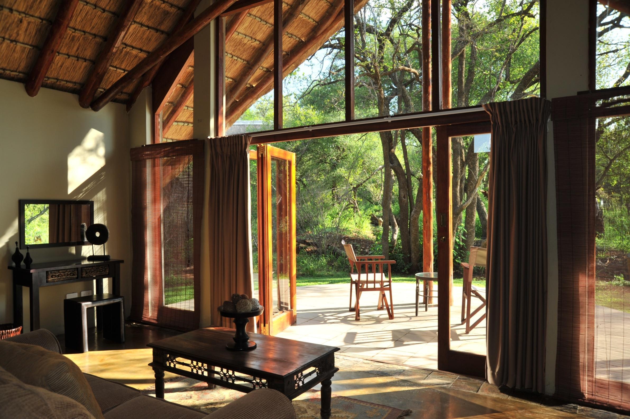 Black Rhino Game Lodge