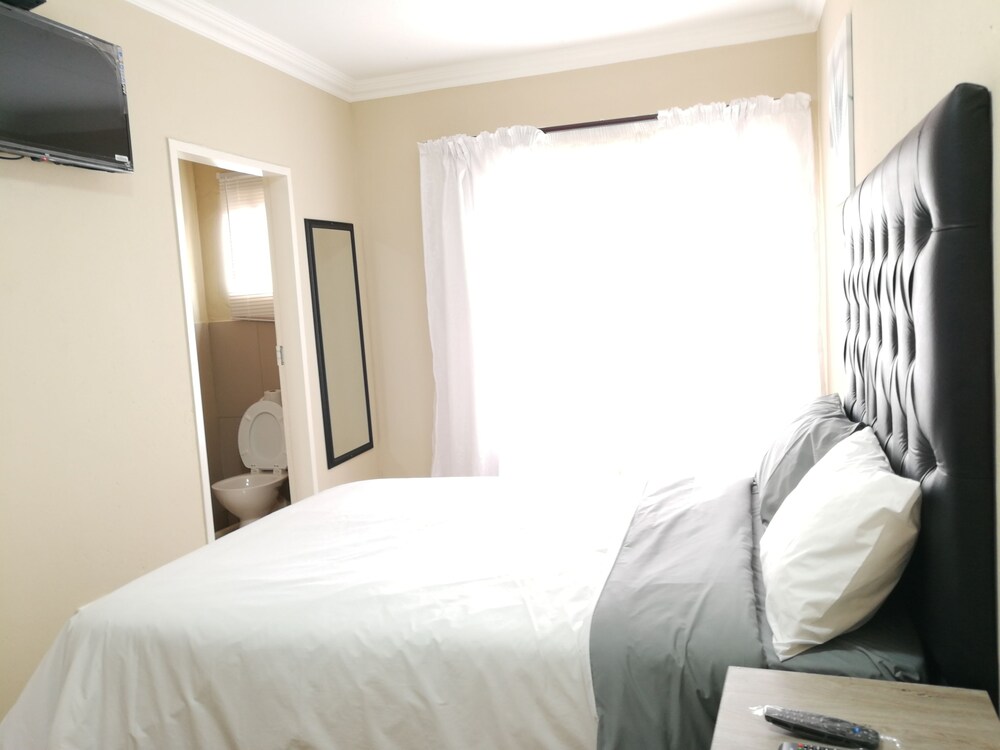 M n M Guest House