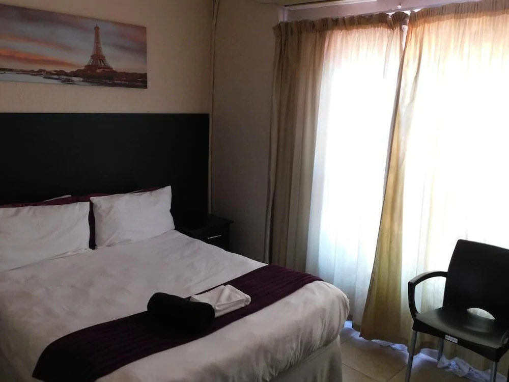 Savannah Guest House