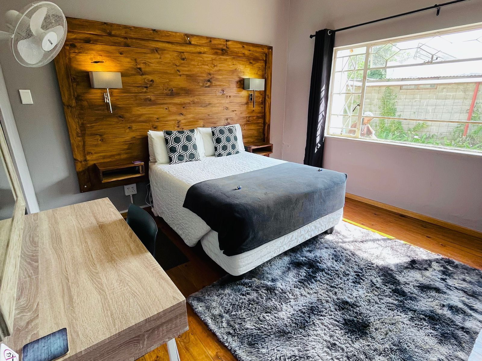Madeira Bed