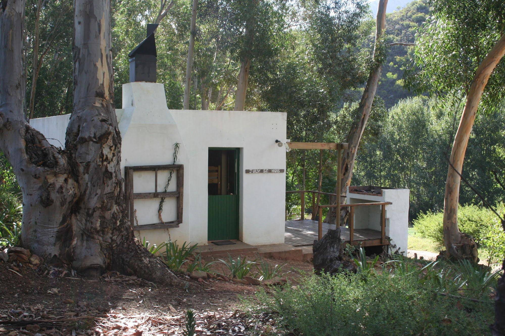 De Hoop Cottages
