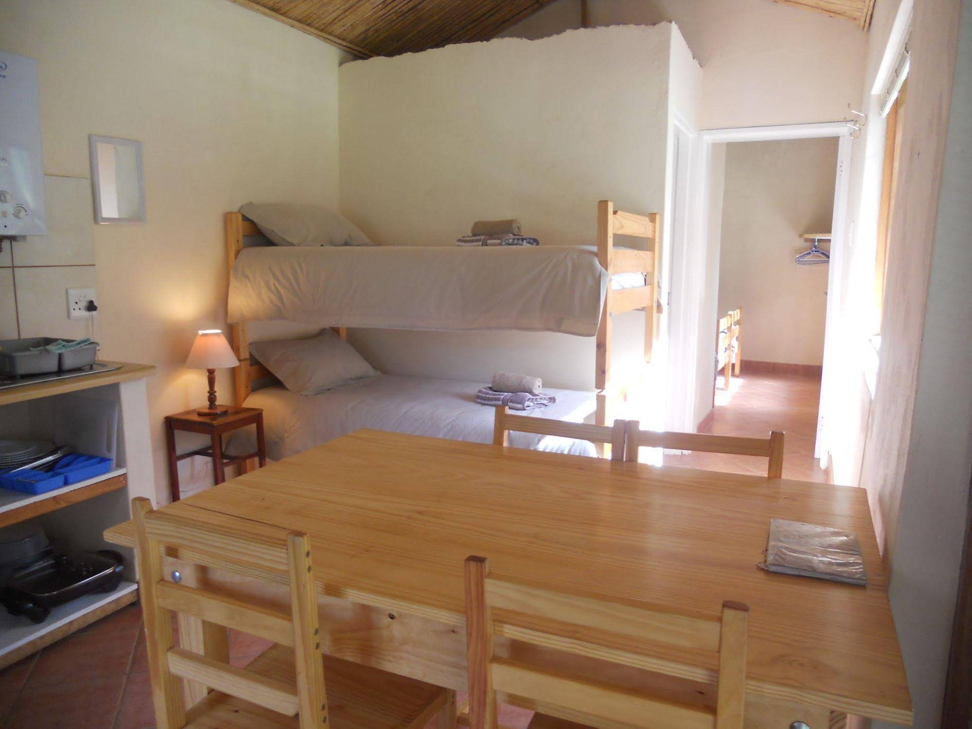 De Hoop Cottages