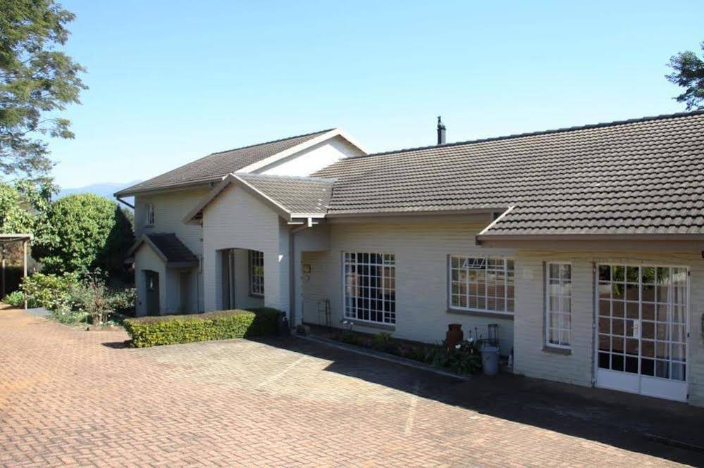 Hillwatering Country House