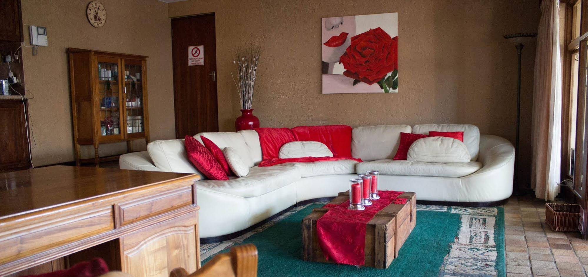 Dara Guest House