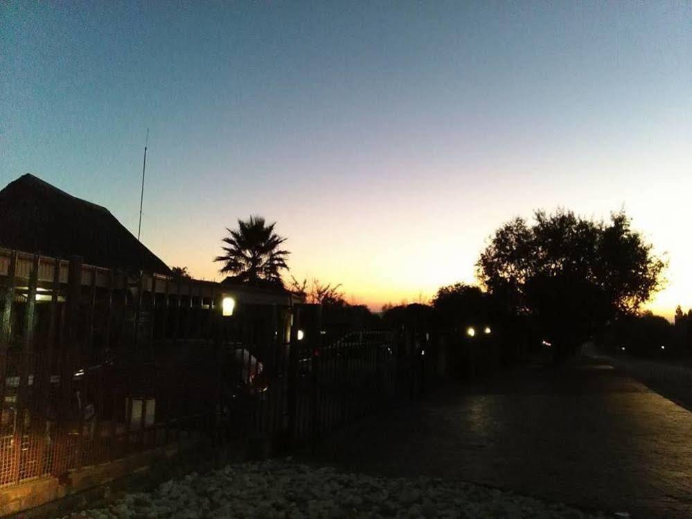 Dara Guest House