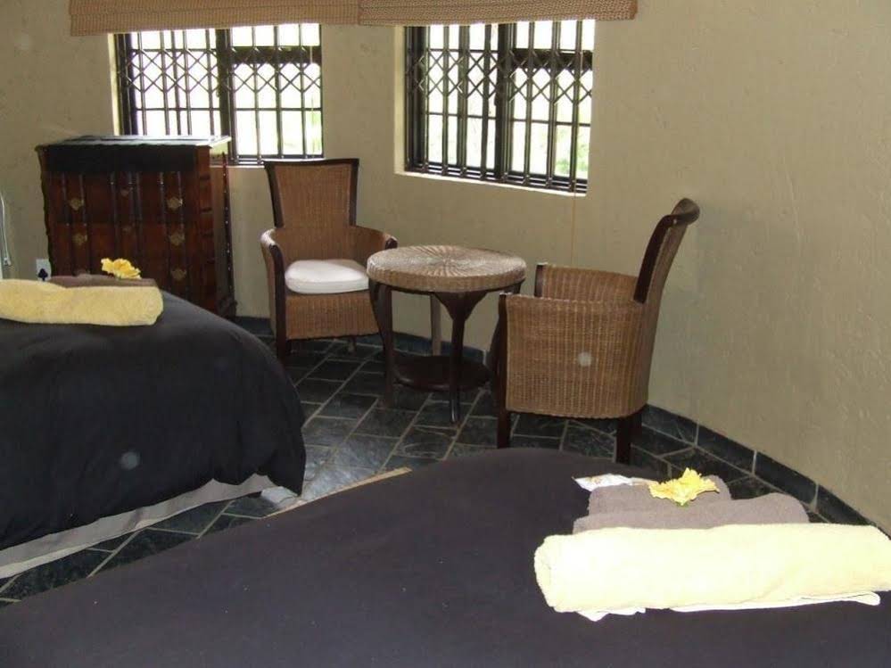 Lukafrica Riverside Chalets