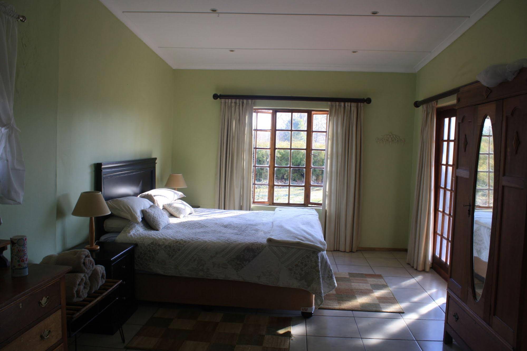 Jw Cottages