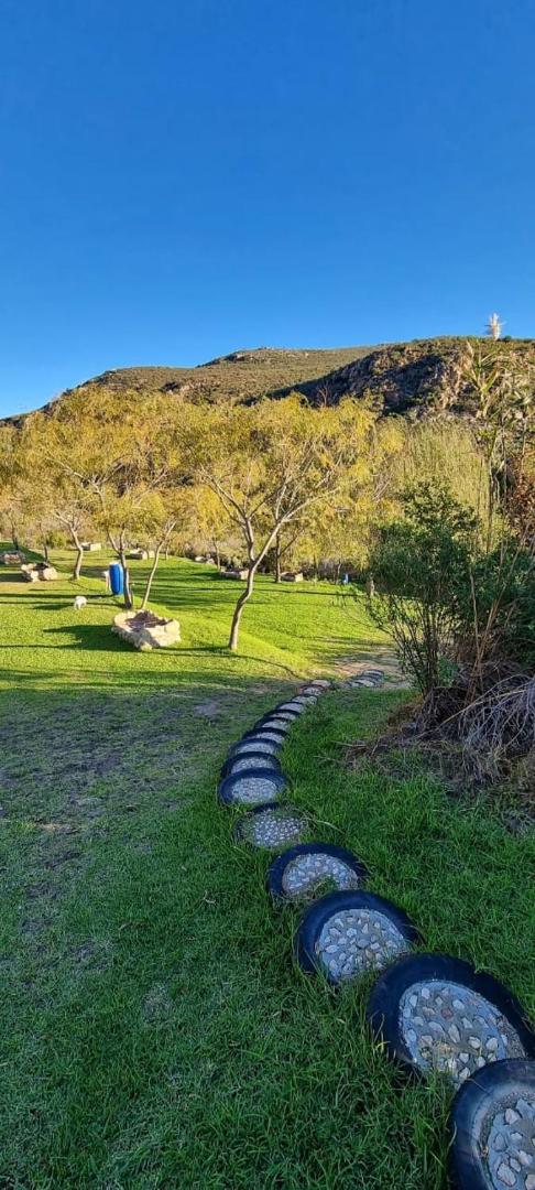 Eagle Falls Country Lodge