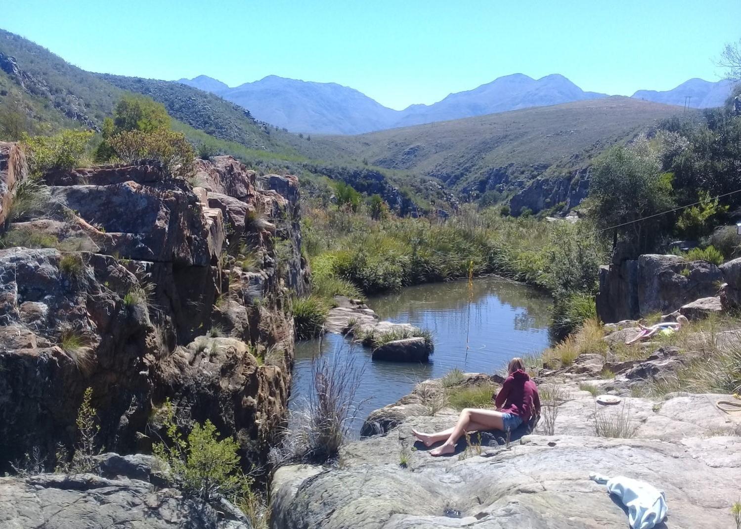 Eagle Falls Country Lodge