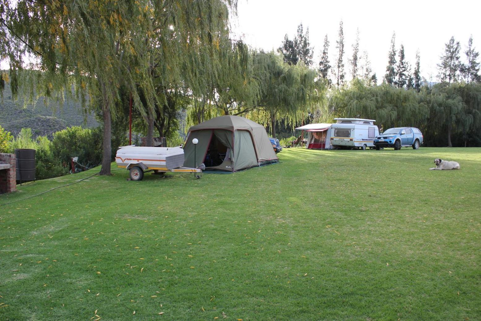 Eagle Falls Country Lodge
