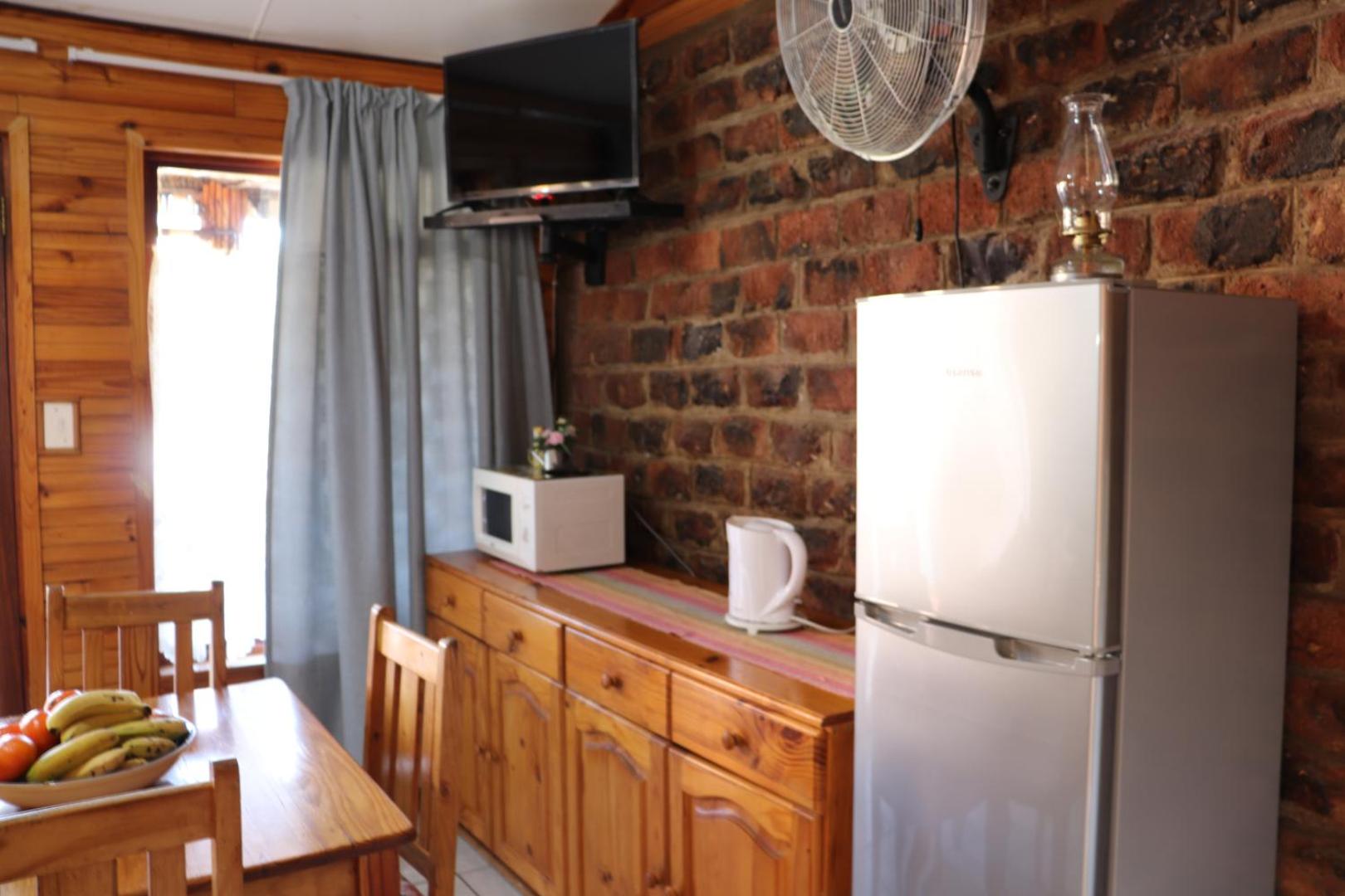 Eagle Falls Country Lodge
