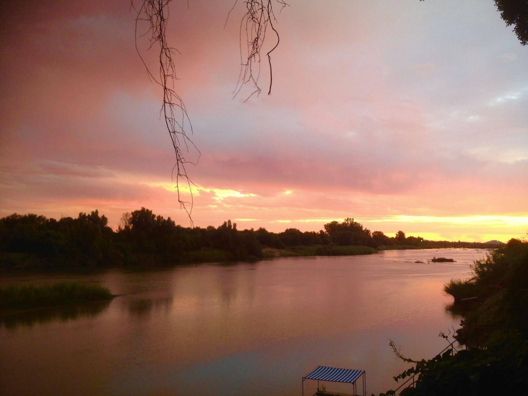 Le Must River Residence