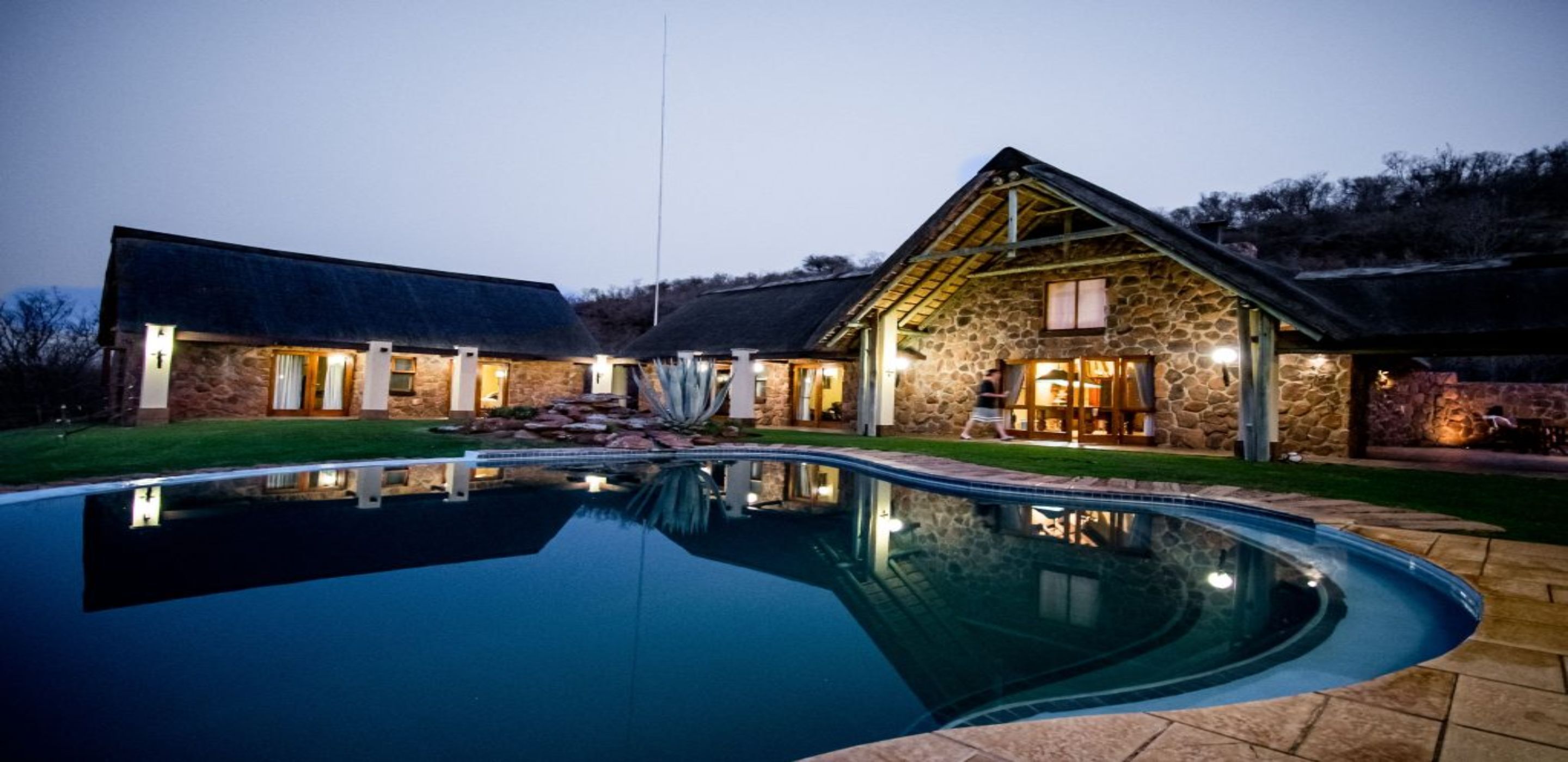 Riverdance Lodge