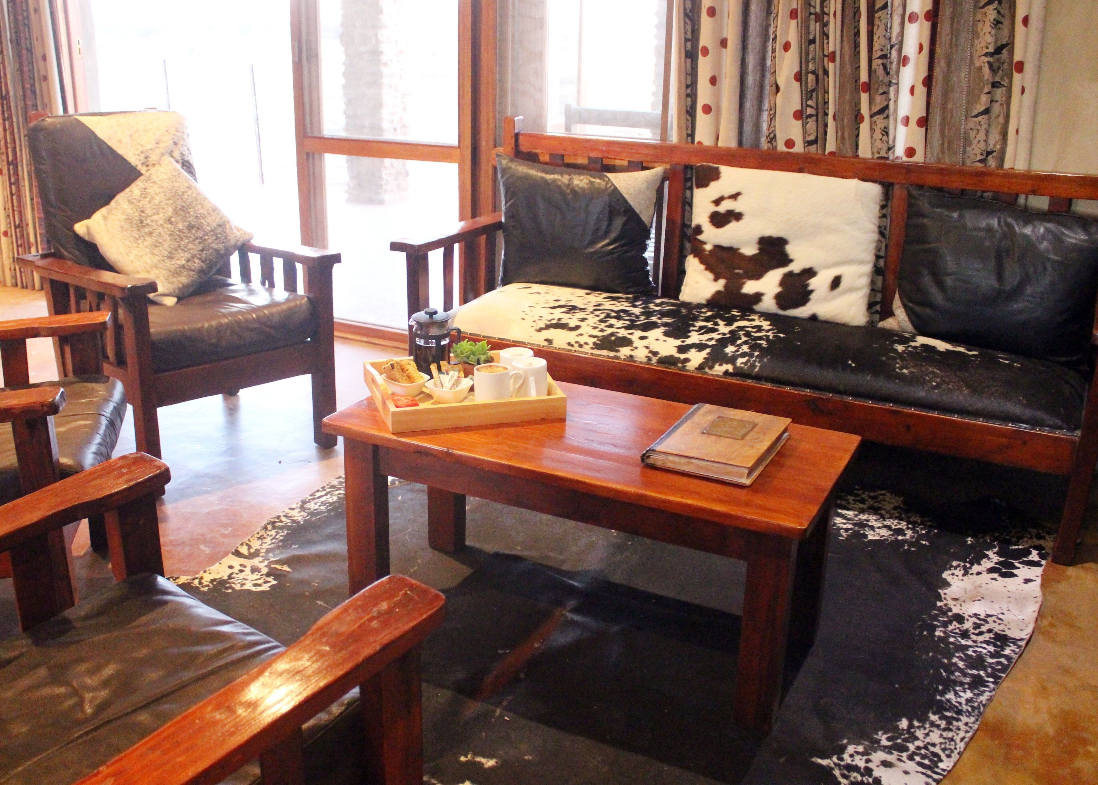 Gannabos Guest House