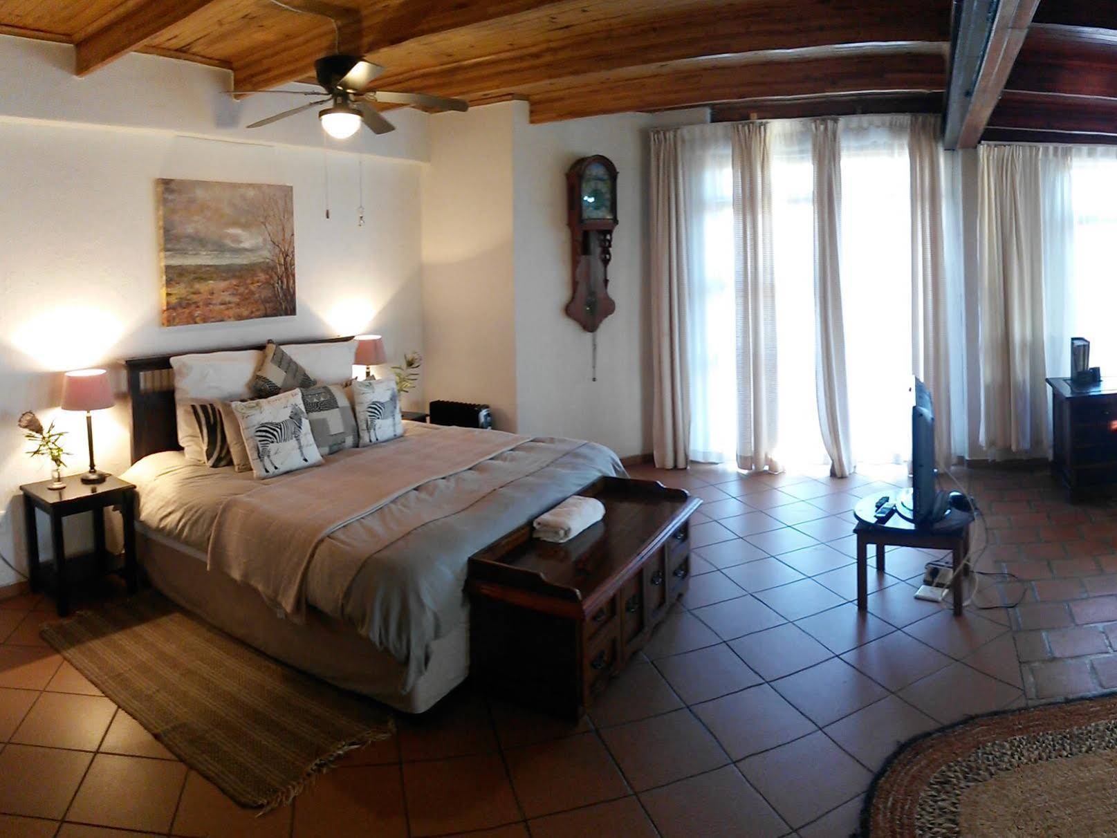 Acra-Retreat Mountain View Lodge