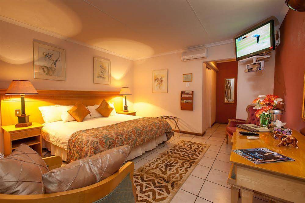Shamrock Arms Guest Lodge