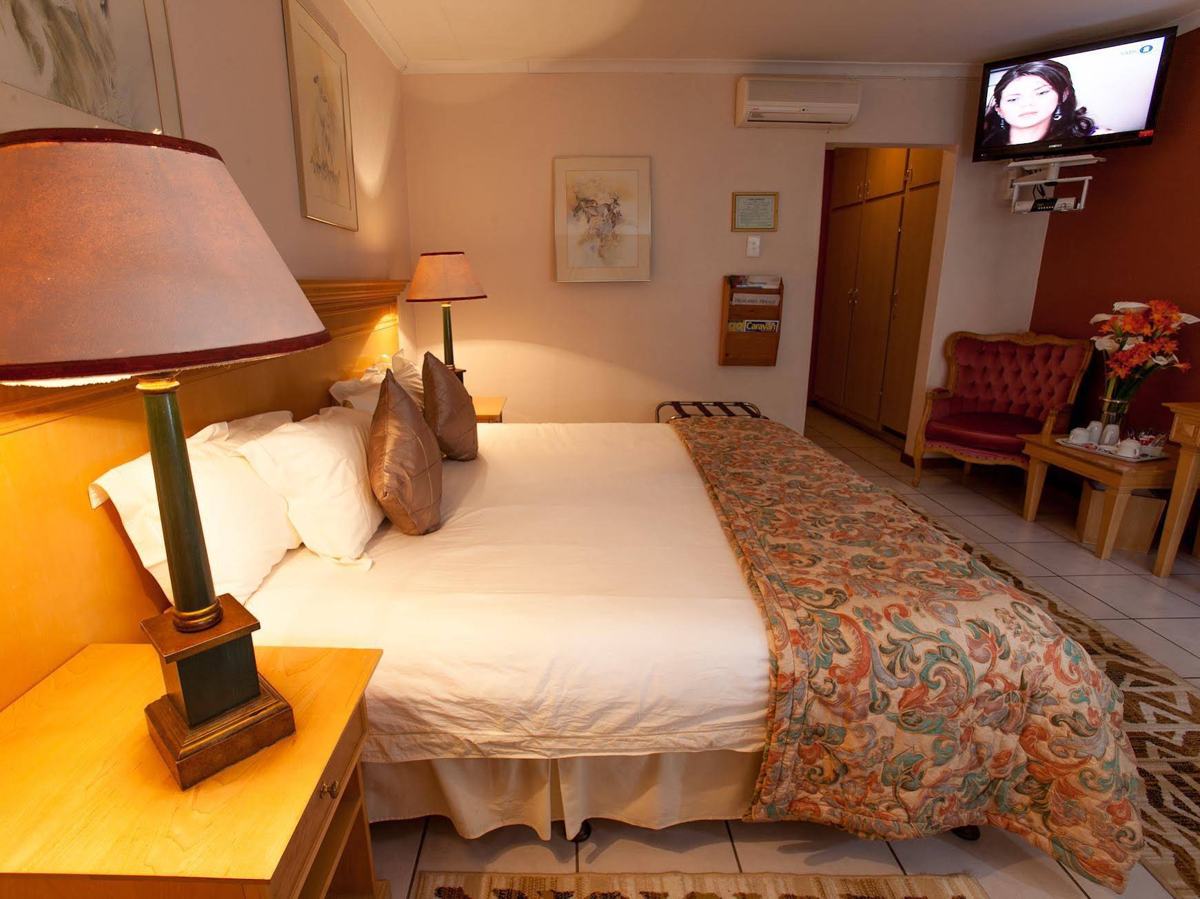 Shamrock Arms Guest Lodge