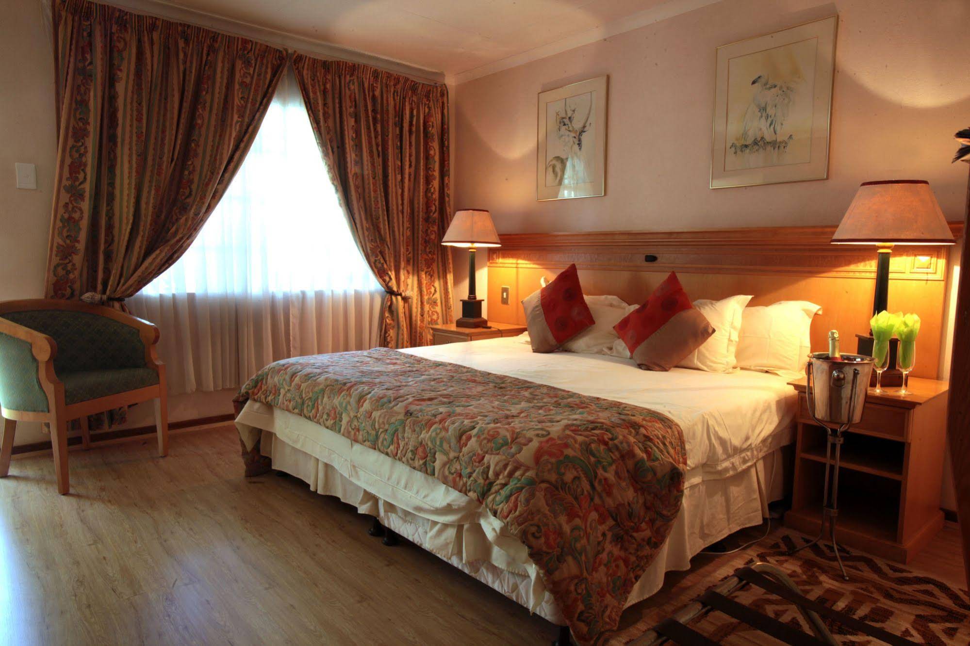 Shamrock Arms Guest Lodge