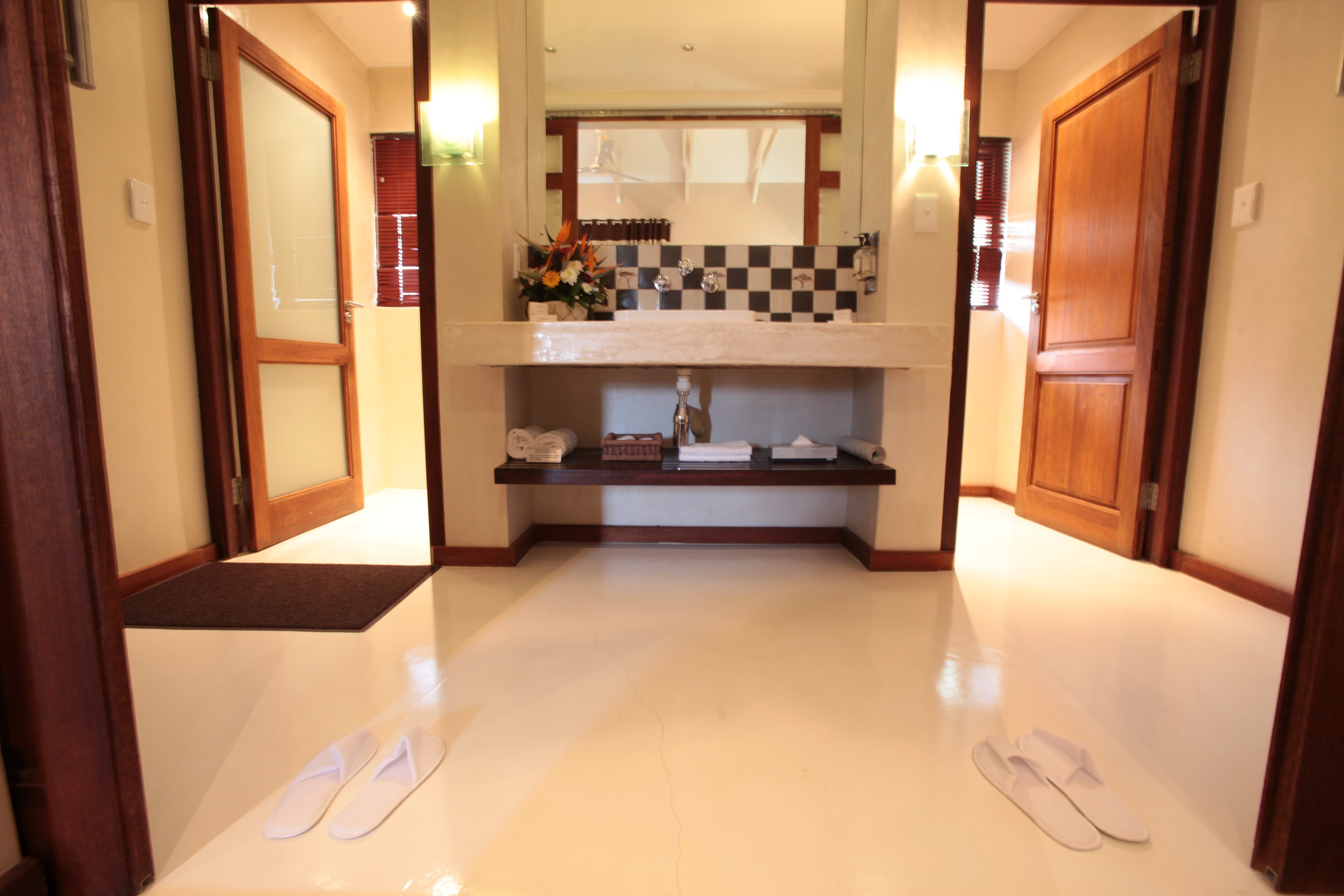 Casterbridge Hollow Boutique Hotel