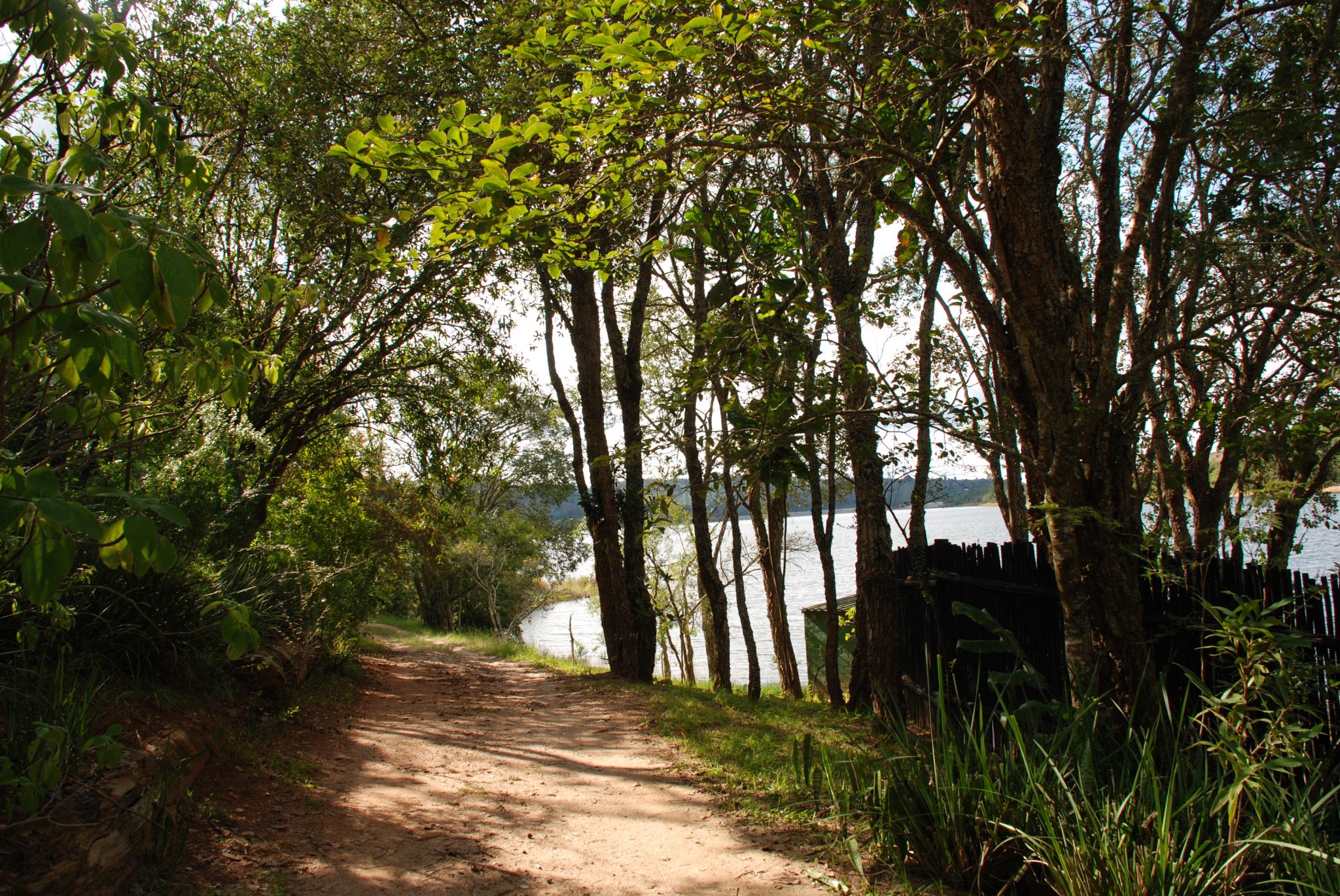 Hulala Lakeside Lodge
